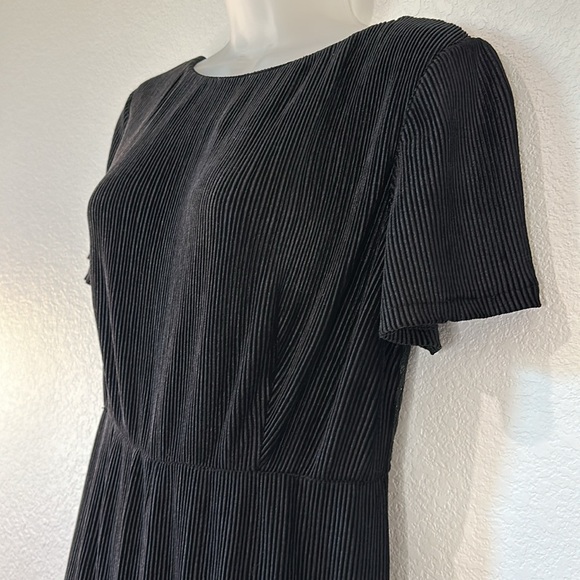 French Connection Womens Sarrelle Lace Back Jumpsuit size Small NWOT - Picture 5 of 10